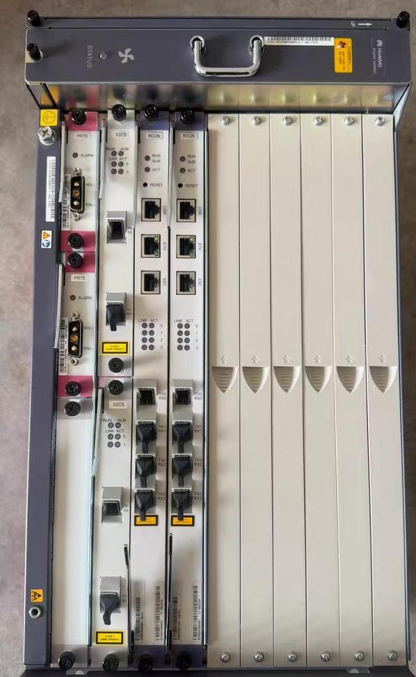 HUAWEI MA5683T OLT