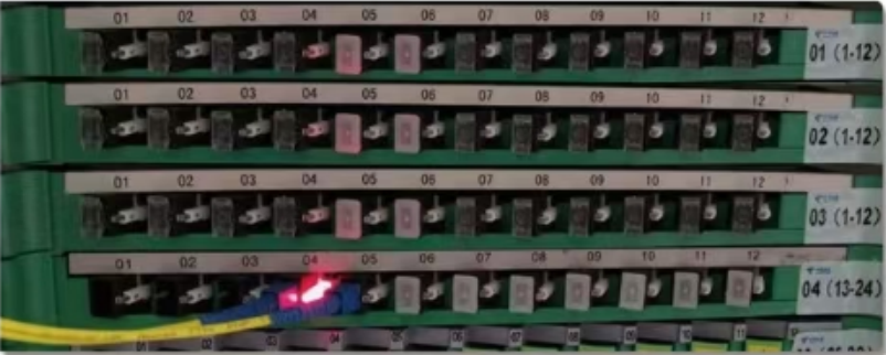 Optical monitor adaptor 
